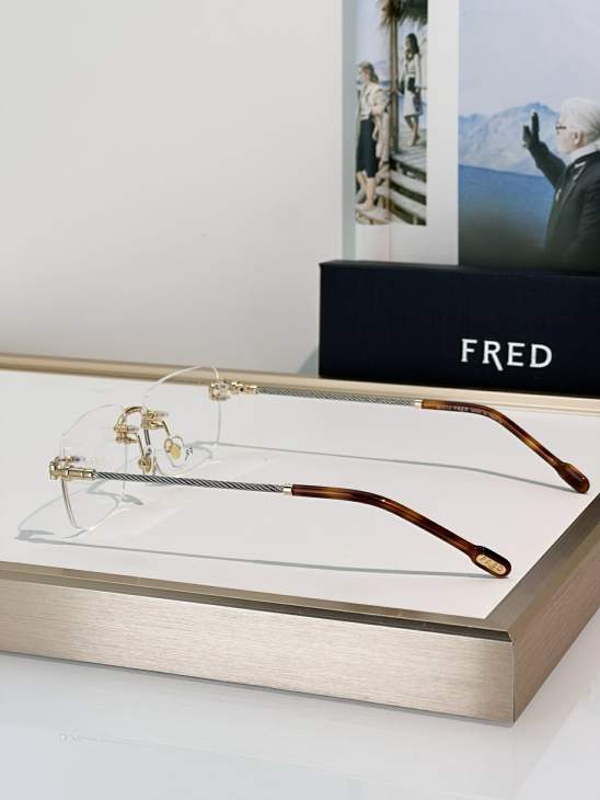 Picture of Fred Sunglasses _SKUfw77619605fw